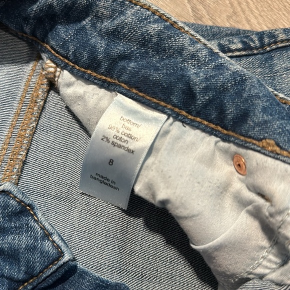 Maurice’s denim Capri. Size 8 - Picture 3 of 7